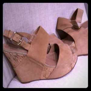 Aldo wedges